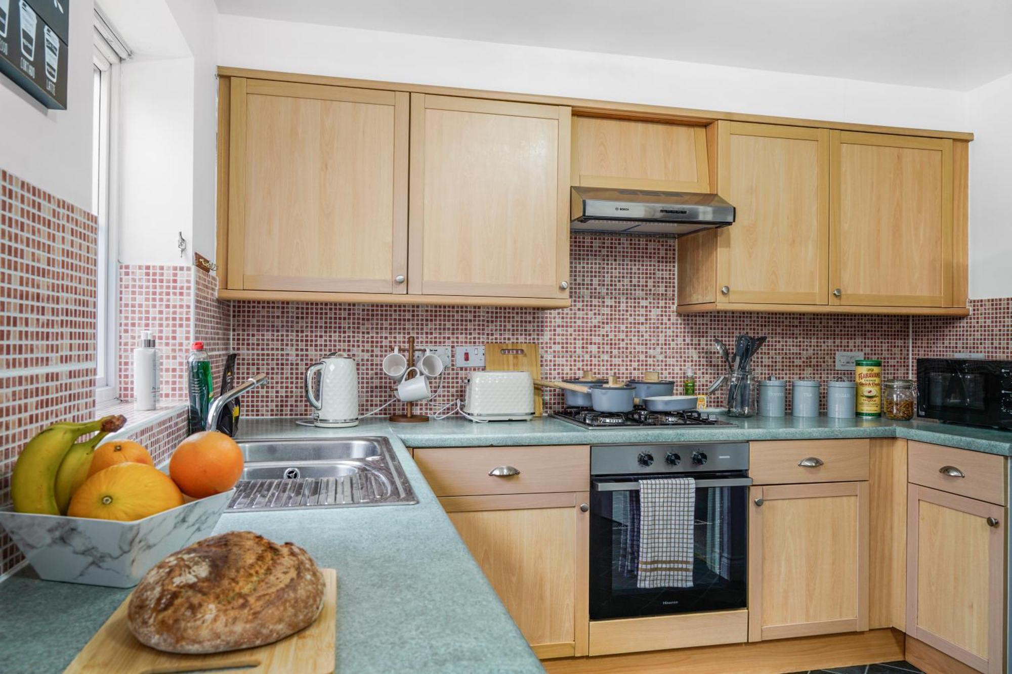 Station & Shops 3Min Walk I Heathrow 15 Mins I X2 Ensuites I Parking X2 Langley Marish Εξωτερικό φωτογραφία